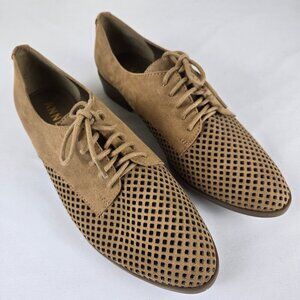 Anne Klein Laden I Flex Size 8.5M Tan Perforated Textile Lace Up Loafers NWOT